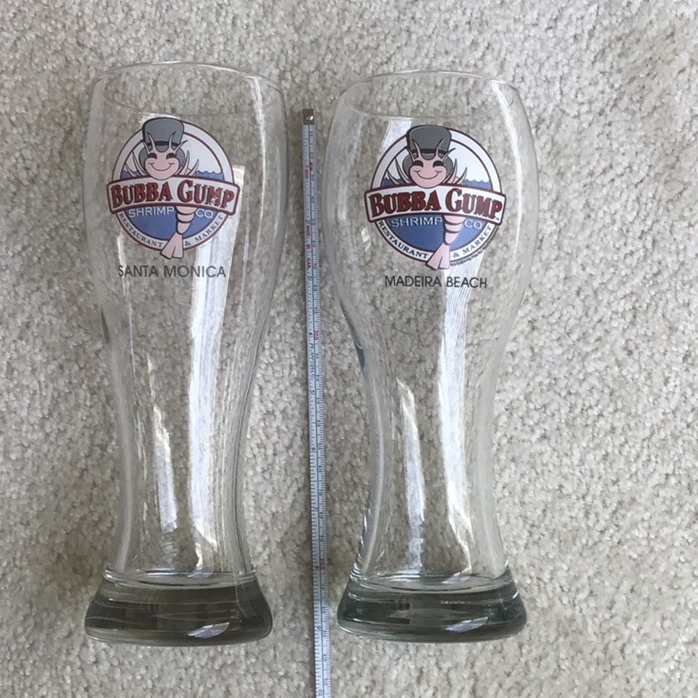 Set of 2 Bubba Gump Shrimp Co. Glasses, Santa Monica (CA) & Madeira Beach (FL) - Picture 3 of 8